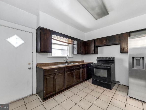 7252 Brent Road, Upper Darby PA 19082