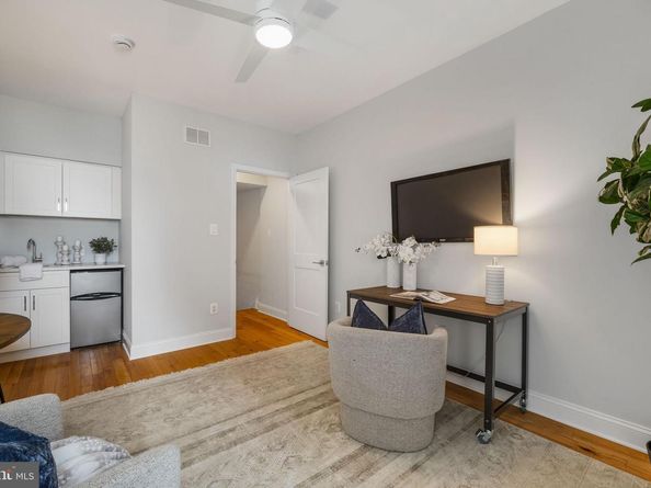 1205 Wharton Street, Philadelphia PA 19147