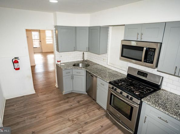 1011 Andrews Avenue, Darby PA 19023