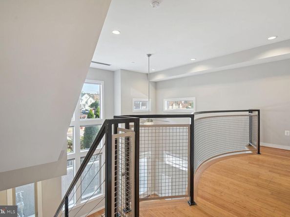 241 R Street NE A, Washington DC 20002