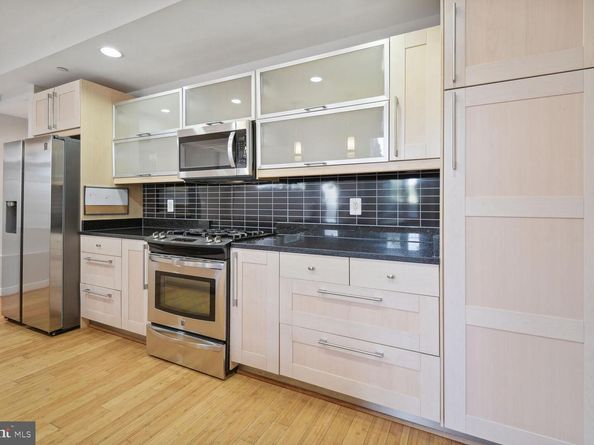 241 R Street NE A, Washington DC 20002