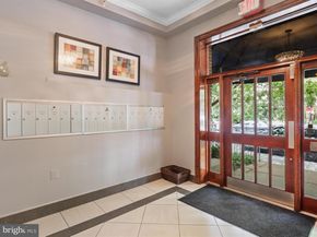 1858 California Street NW 33, Washington DC 20009