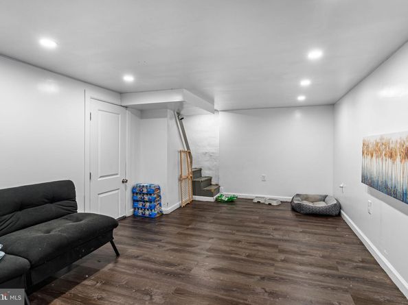 7309 Sycamore Avenue, Elkins Park PA 19027