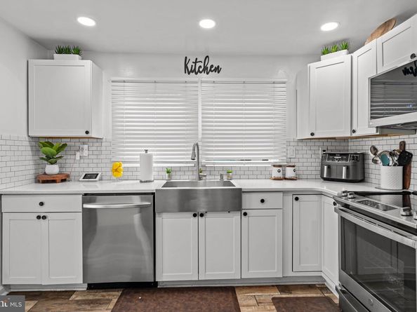 7309 Sycamore Avenue, Elkins Park PA 19027