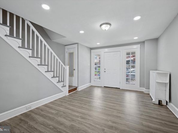 510 E Queen Lane, Philadelphia PA 19144