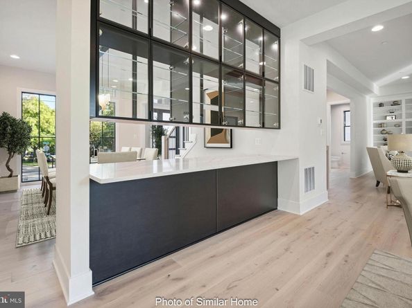 6204 Parkhill Drive, Alexandria VA 22312