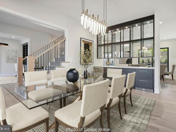 6204 Parkhill Drive, Alexandria VA 22312