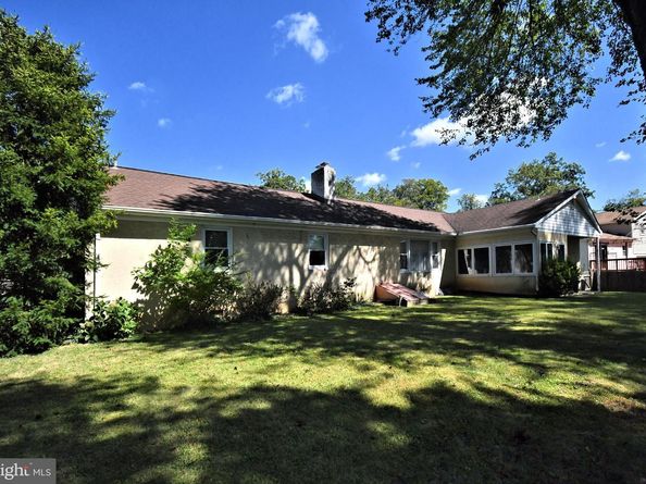 3020 Old Welsh Road, Willow Grove PA 19090