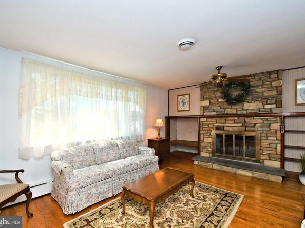 3020 Old Welsh Road, Willow Grove PA 19090