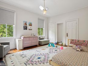 1911 Mount Vernon Street, Philadelphia PA 19130