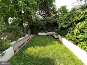 1911 Mount Vernon Street, Philadelphia PA 19130