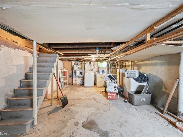 5812 N Lambert Street, Philadelphia PA 19138