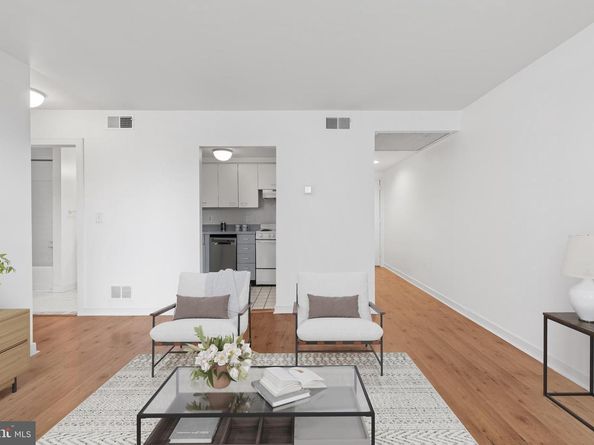 2611 Adams Mill Road NW 208, Washington DC 20009