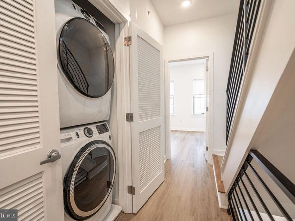 1107 S 27TH Street, Philadelphia PA 19146