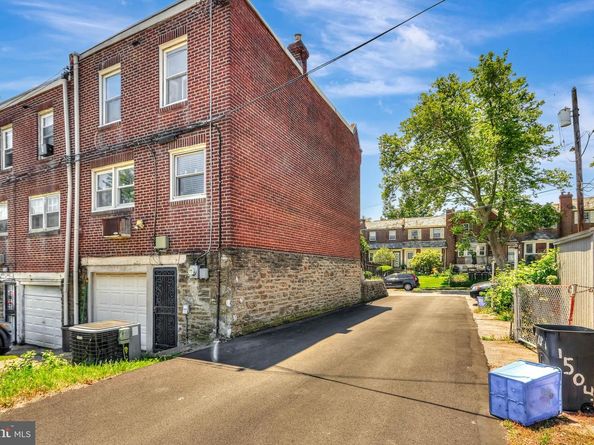 6635 Hollis Street, Philadelphia PA 19138