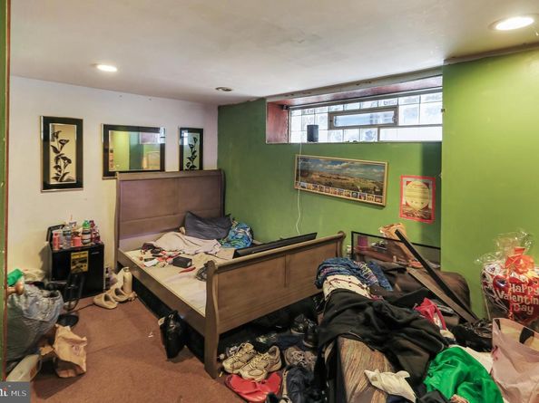 6635 Hollis Street, Philadelphia PA 19138