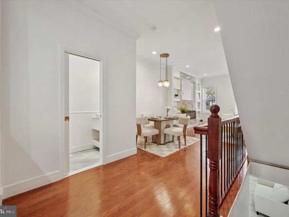 2124 Pierce Street, Philadelphia PA 19145