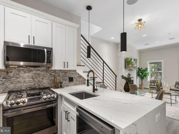 1417 Staples Street NE 201, Washington DC 20002