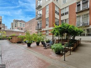 112 N 2nd Street 5F5, Philadelphia PA 19106