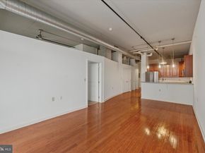 112 N 2nd Street 5F5, Philadelphia PA 19106