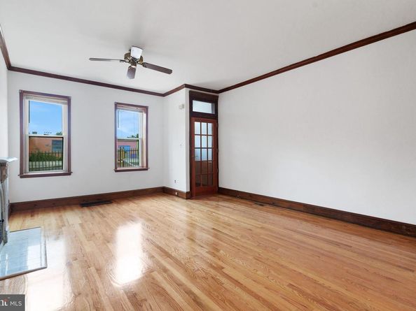 809 Cameron Street, Philadelphia PA 19130