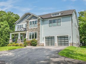 9908 Blake Lane, Oakton VA 22124