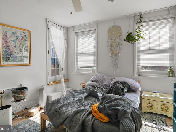 705 Catharine Street, Philadelphia PA 19147