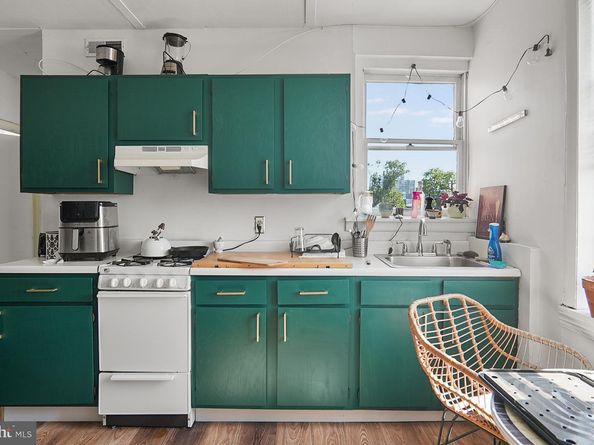 705 Catharine Street, Philadelphia PA 19147