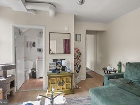 705 Catharine Street, Philadelphia PA 19147