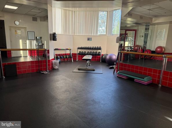 2151 Jamieson Avenue 809, Alexandria VA 22314