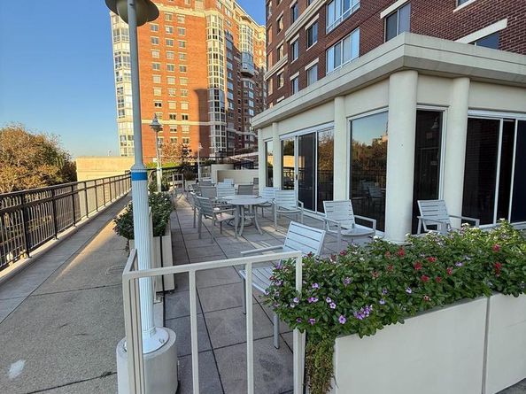 2151 Jamieson Avenue 809, Alexandria VA 22314