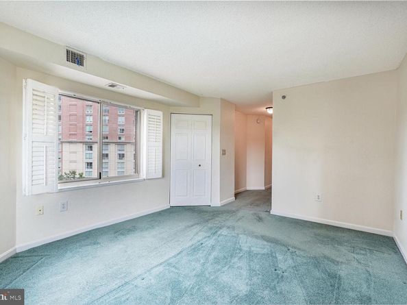 2151 Jamieson Avenue 809, Alexandria VA 22314