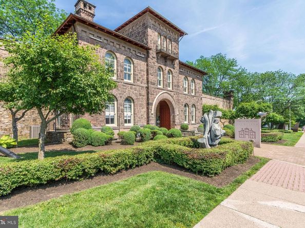 110 E Ashland Street, Doylestown PA 18901