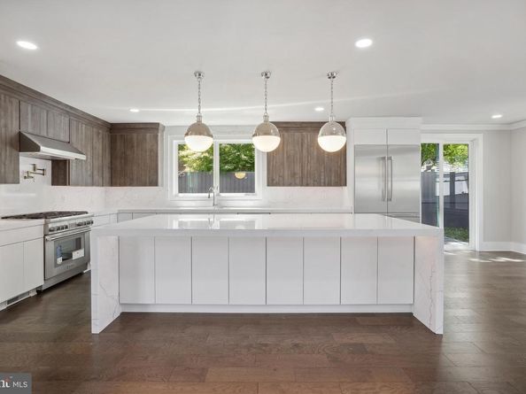 1610 12TH Street S, Arlington VA 22204