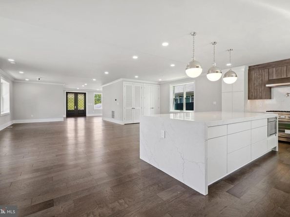 1610 12TH Street S, Arlington VA 22204