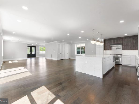 1610 12TH Street S, Arlington VA 22204