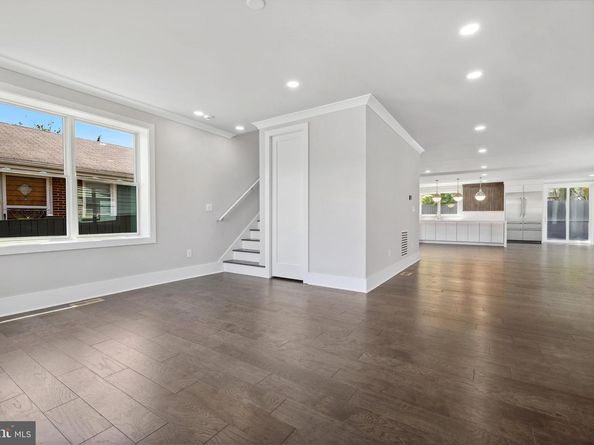1610 12TH Street S, Arlington VA 22204