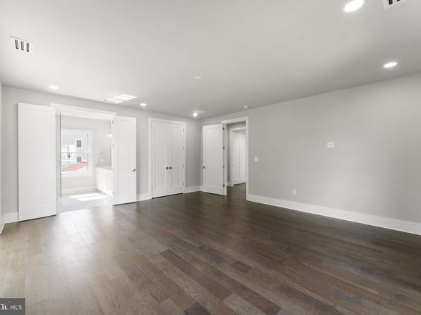 1610 12TH Street S, Arlington VA 22204