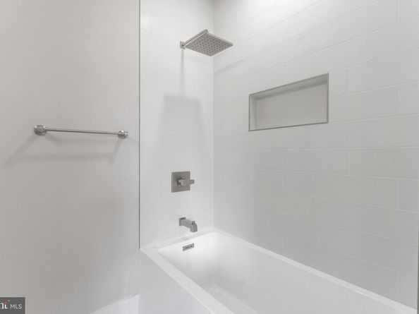 1610 12TH Street S, Arlington VA 22204