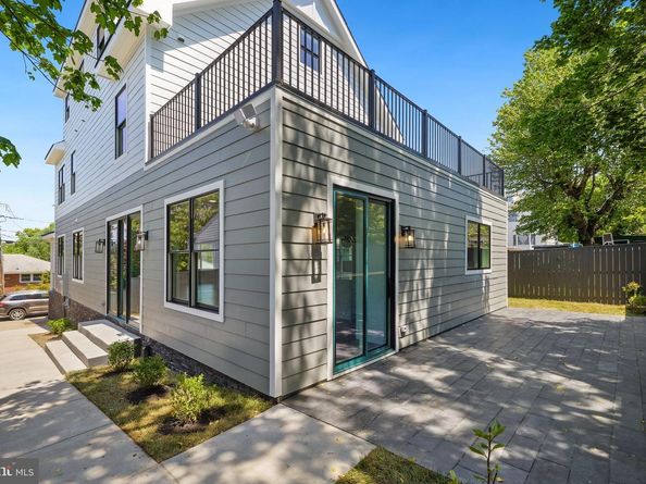 1610 12TH Street S, Arlington VA 22204