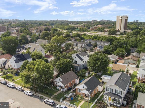 1610 12TH Street S, Arlington VA 22204