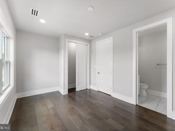 1610 12TH Street S, Arlington VA 22204