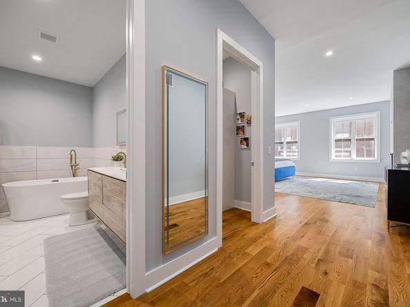 1519 Wallace Street, Philadelphia PA 19130