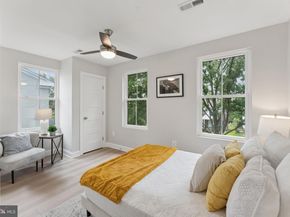 17 Longfellow Street NW, Washington DC 20011