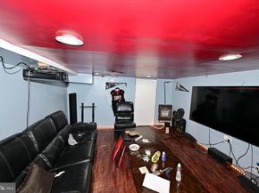 6240 N 21st Street, Philadelphia PA 19138