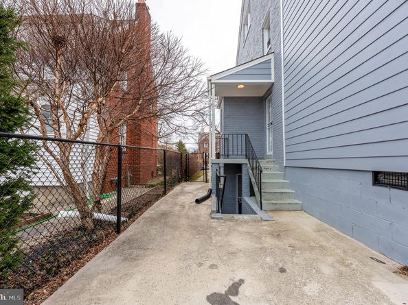 6420 13TH Street NW, Washington DC 20012