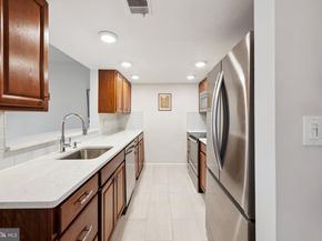 1700 17TH Street NW 403, Washington DC 20009