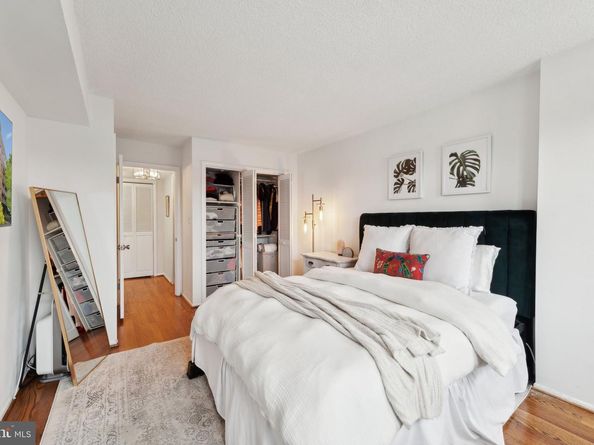 1700 17TH Street NW 403, Washington DC 20009