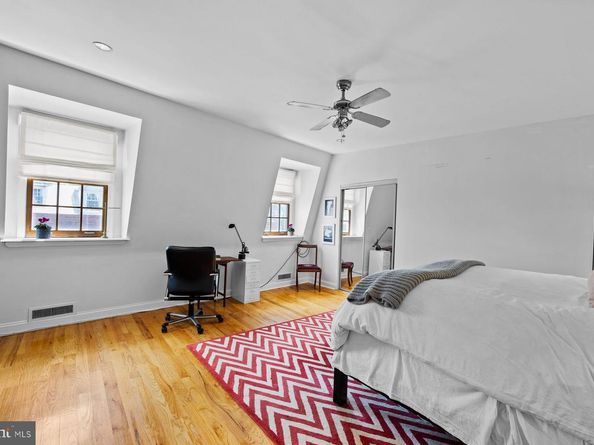 826 S 2nd Street 3, Philadelphia PA 19147
