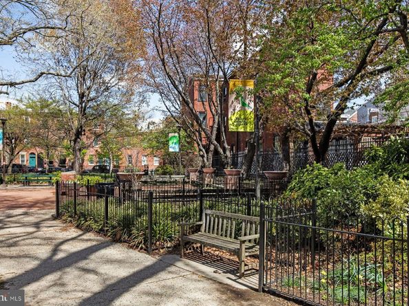 826 S 2nd Street 3, Philadelphia PA 19147